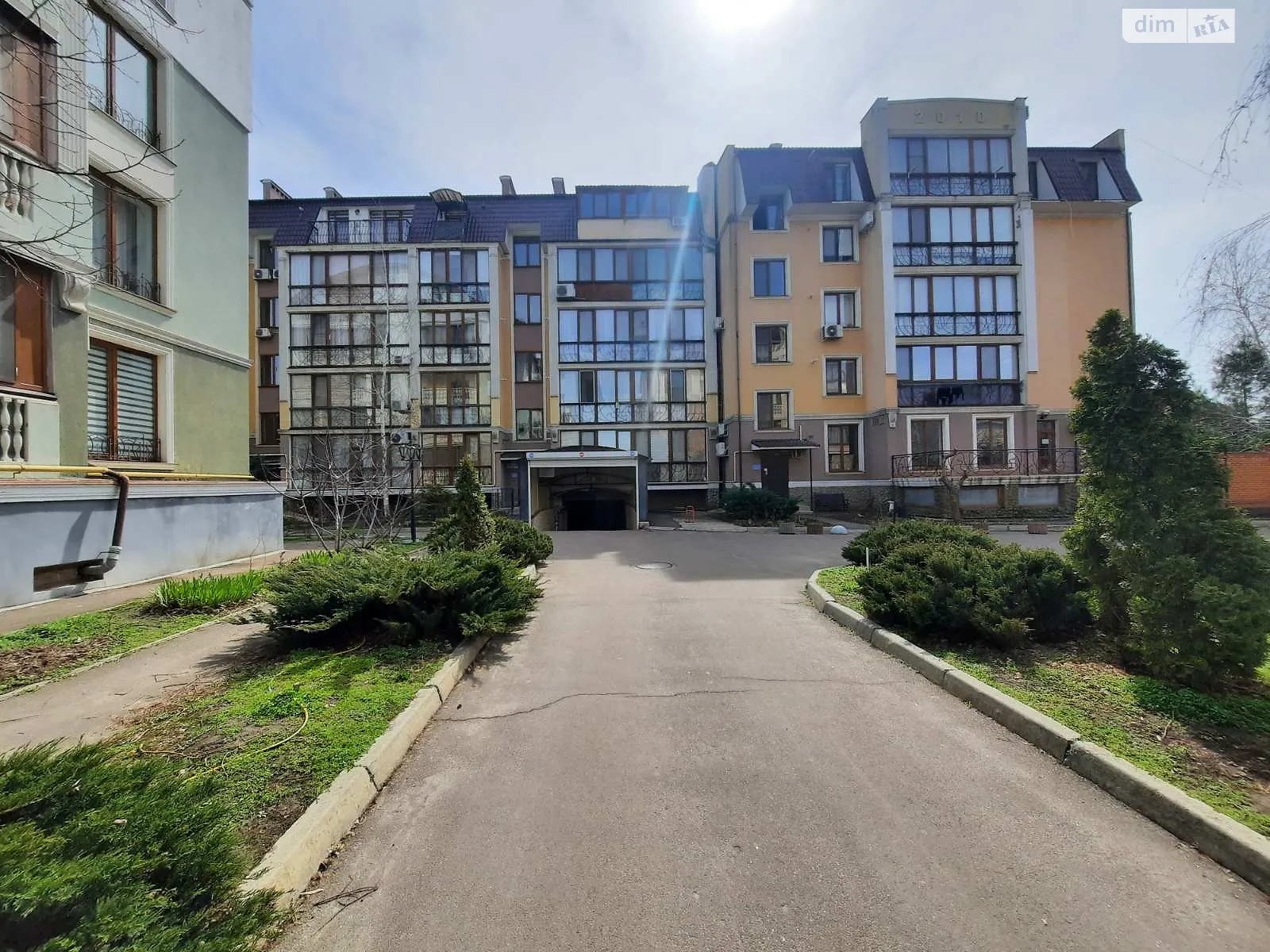 Продається 1-кімнатна квартира 54.9 кв. м у Одесі, вул. Таїрова - фото 1