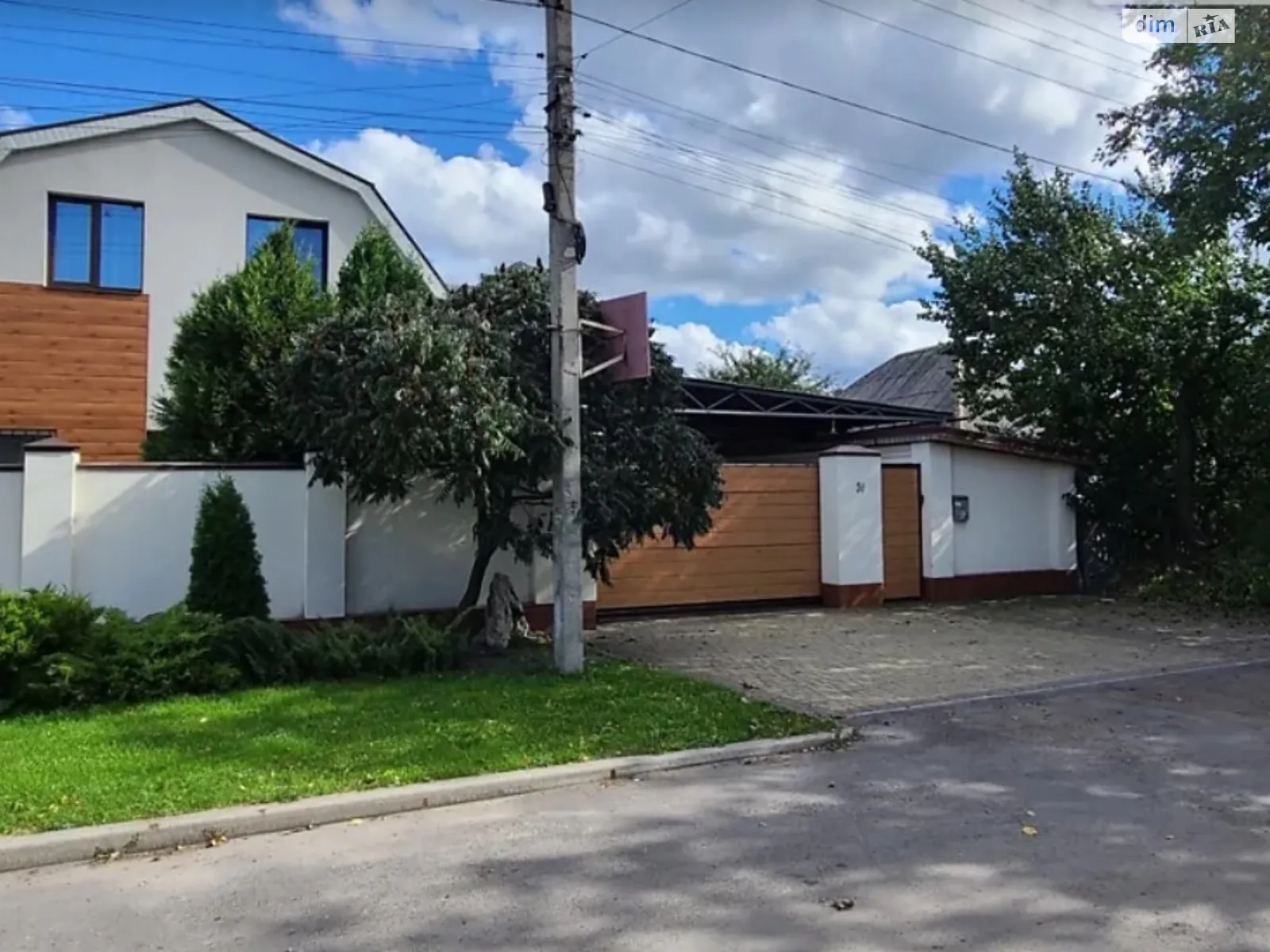 Продається будинок 2 поверховий 193.6 кв. м с басейном, цена: 220000 $ - фото 1