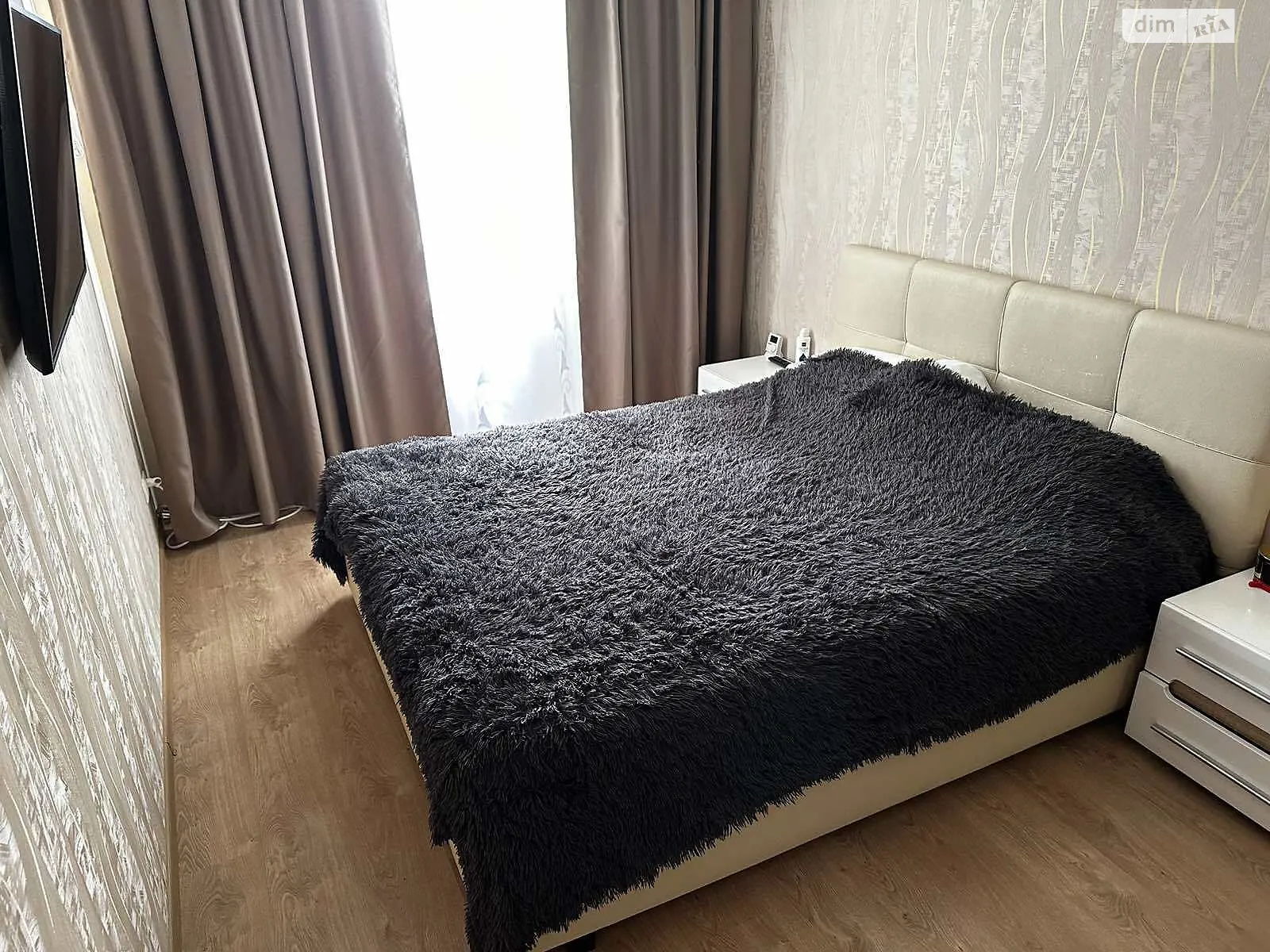 Продается 2-комнатная квартира 56.2 кв. м в Буче, ул. Бориса Гмыри, 10 - фото 1