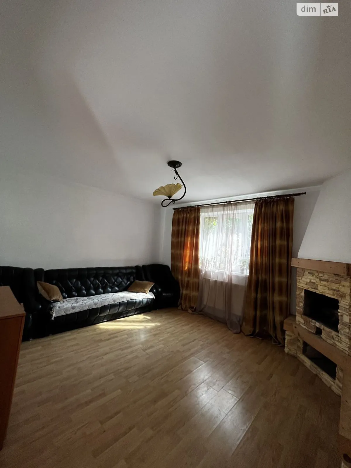 Продается часть дома 101.3 кв. м с верандой, цена: 120000 $ - фото 1