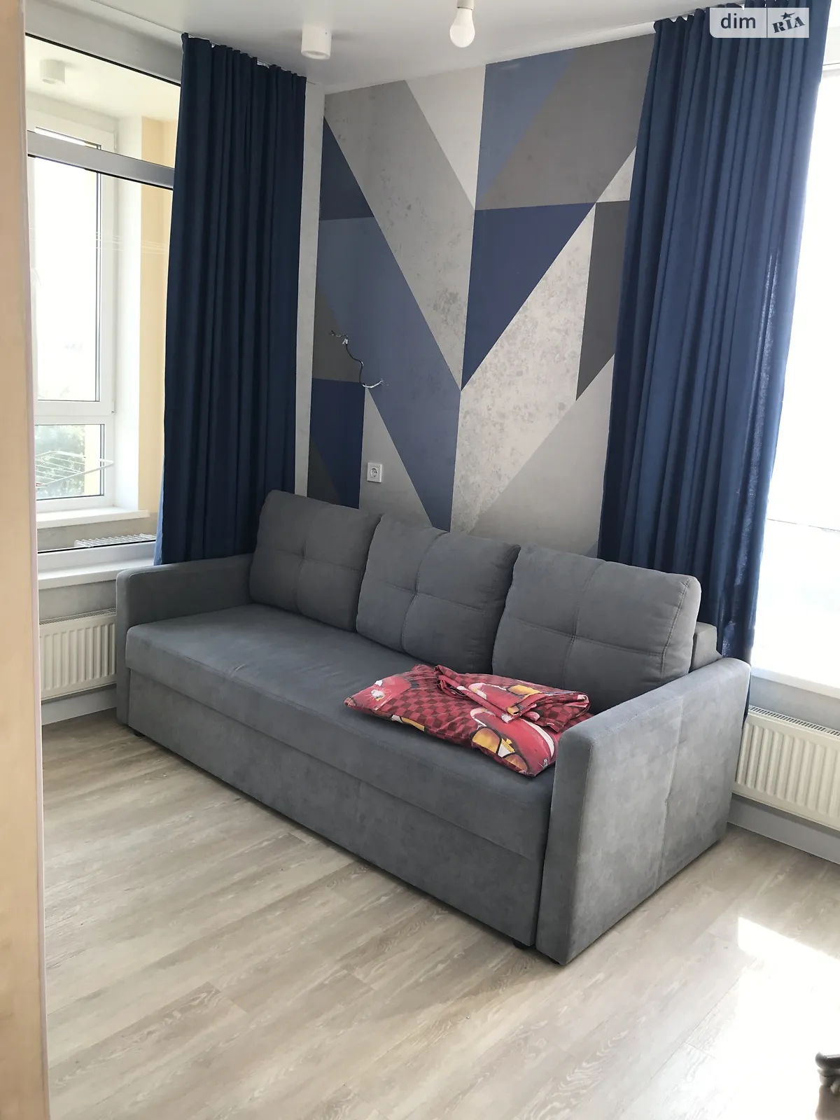 Продается 3-комнатная квартира 70 кв. м в Киеве, Столичное шоссе, 2А - фото 1