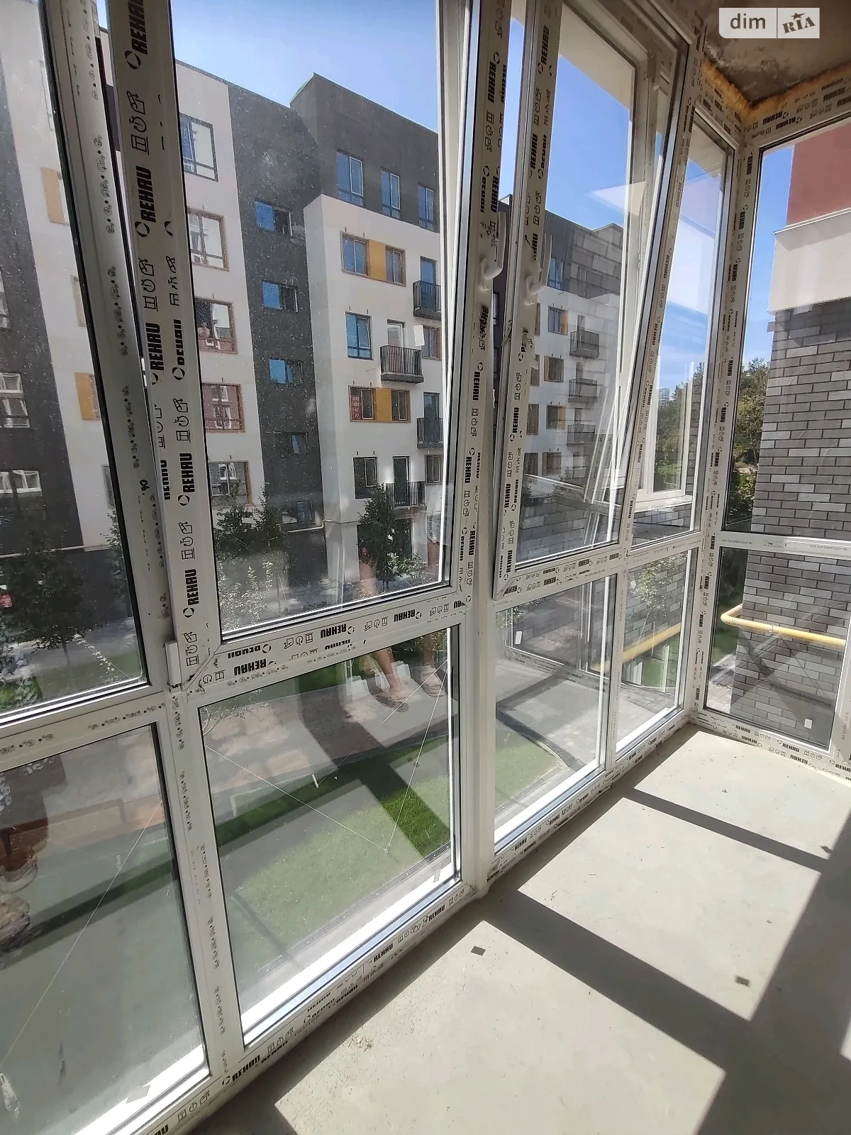 Продается 2-комнатная квартира 60 кв. м в Ирпене, ул. Соборная(ІІІ Интернационала), 2К/45 - фото 1