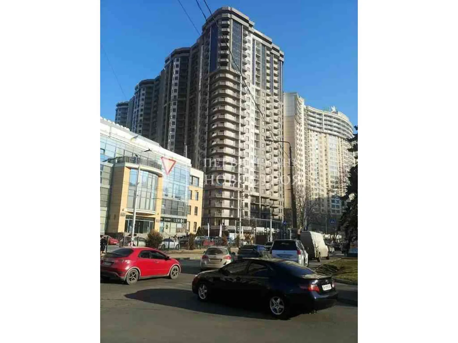 Продается 2-комнатная квартира 62 кв. м в Одессе, ул. Генуэзская, 1 - фото 1