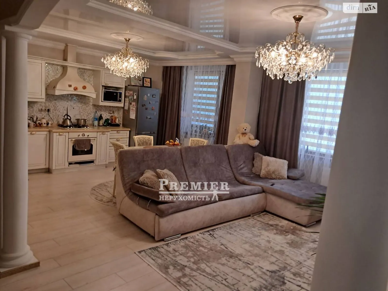 Продається 3-кімнатна квартира 87.7 кв. м у Одесі, вул. Академіка Сахарова - фото 1