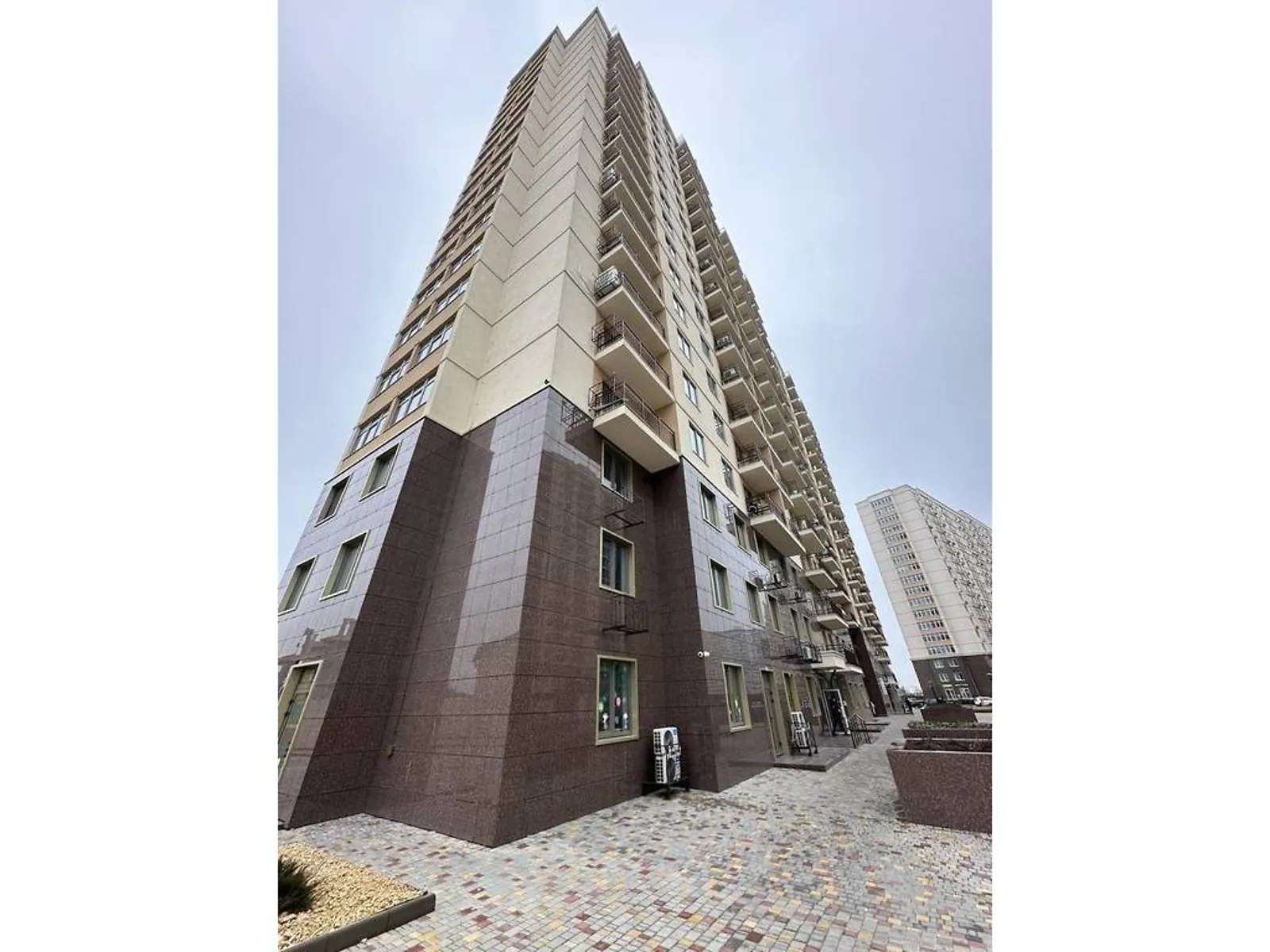 Продается 2-комнатная квартира 60.1 кв. м в Лиманке, ул. Жемчужная, 10 - фото 1