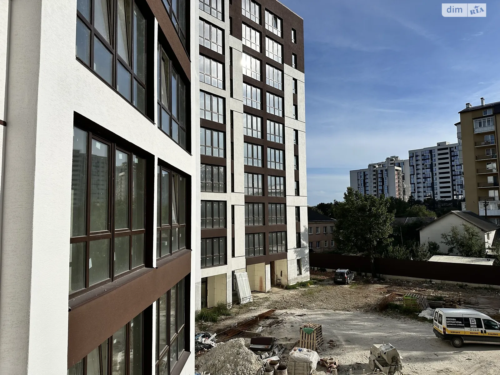 Продается 2-комнатная квартира 86.6 кв. м в Ивано-Франковске, ул. Ленкавского - фото 1