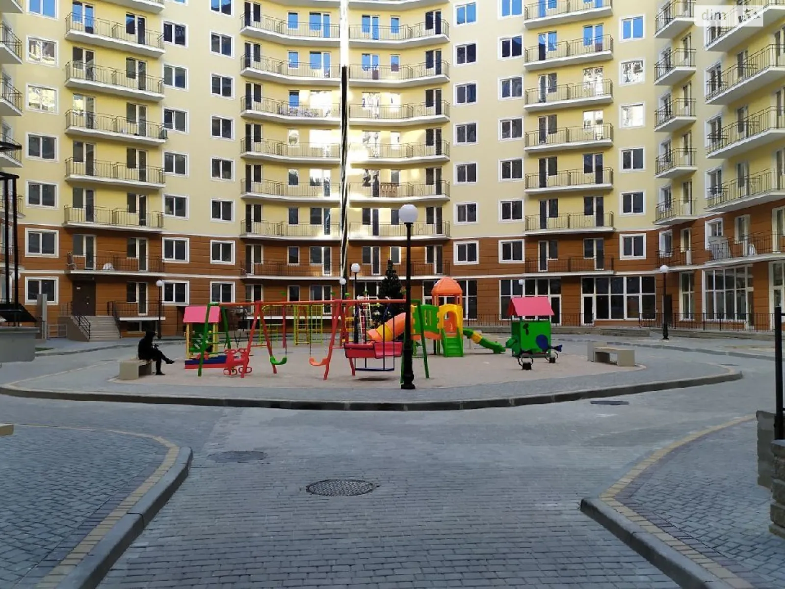Продается 1-комнатная квартира 28.9 кв. м в Одессе, ул. Люстдорфская дорога, 100Б - фото 1