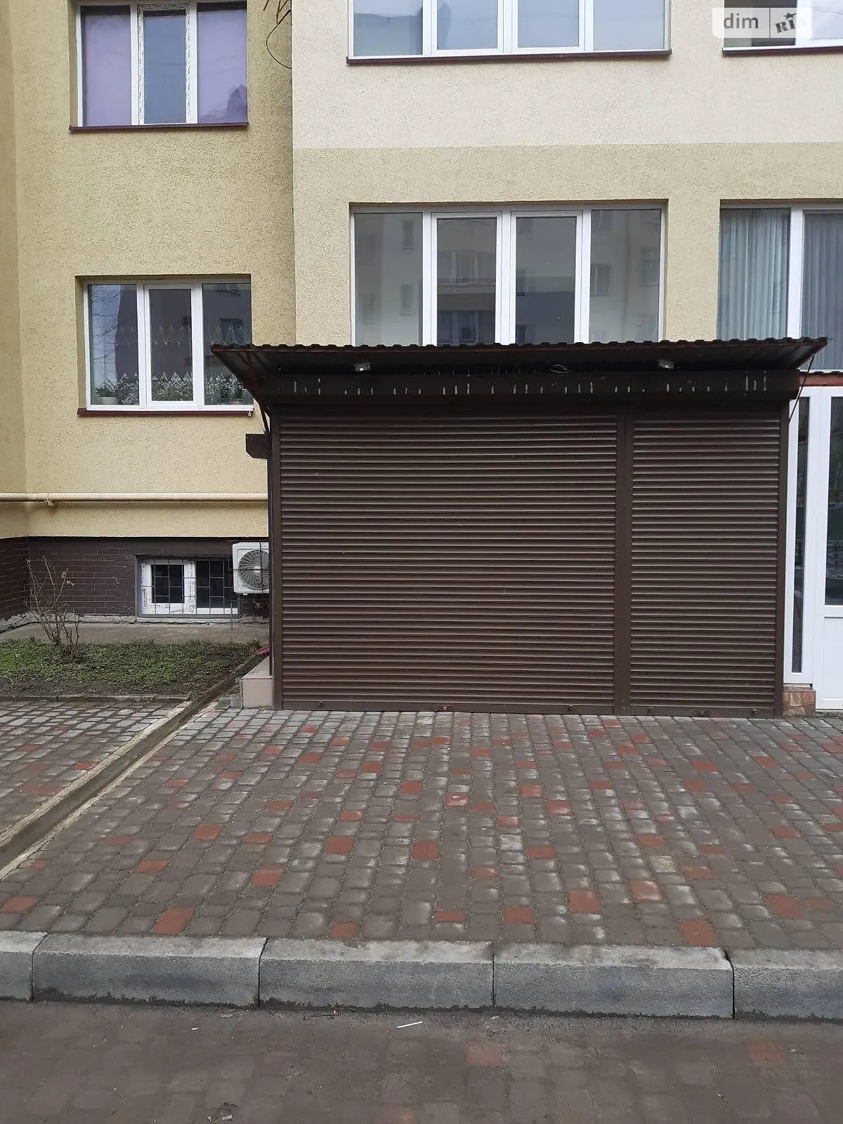 Продається приміщення вільного призначення 43 кв. м в 9-поверховій будівлі, цена: 31000 $ - фото 1