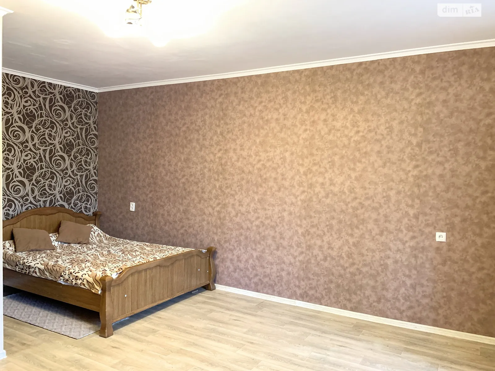 Продается 1-комнатная квартира 38 кв. м в Николаеве, просп. Мира - фото 1