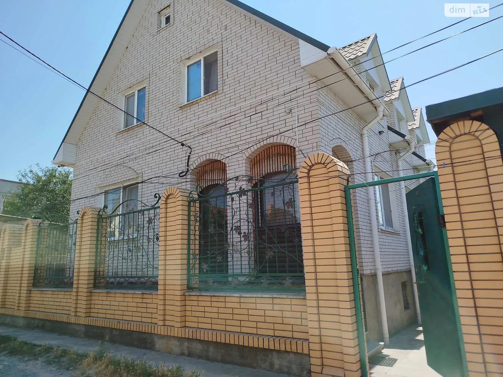 Продається будинок 2 поверховий 133.6 кв. м з бесідкою, цена: 110000 $ - фото 1