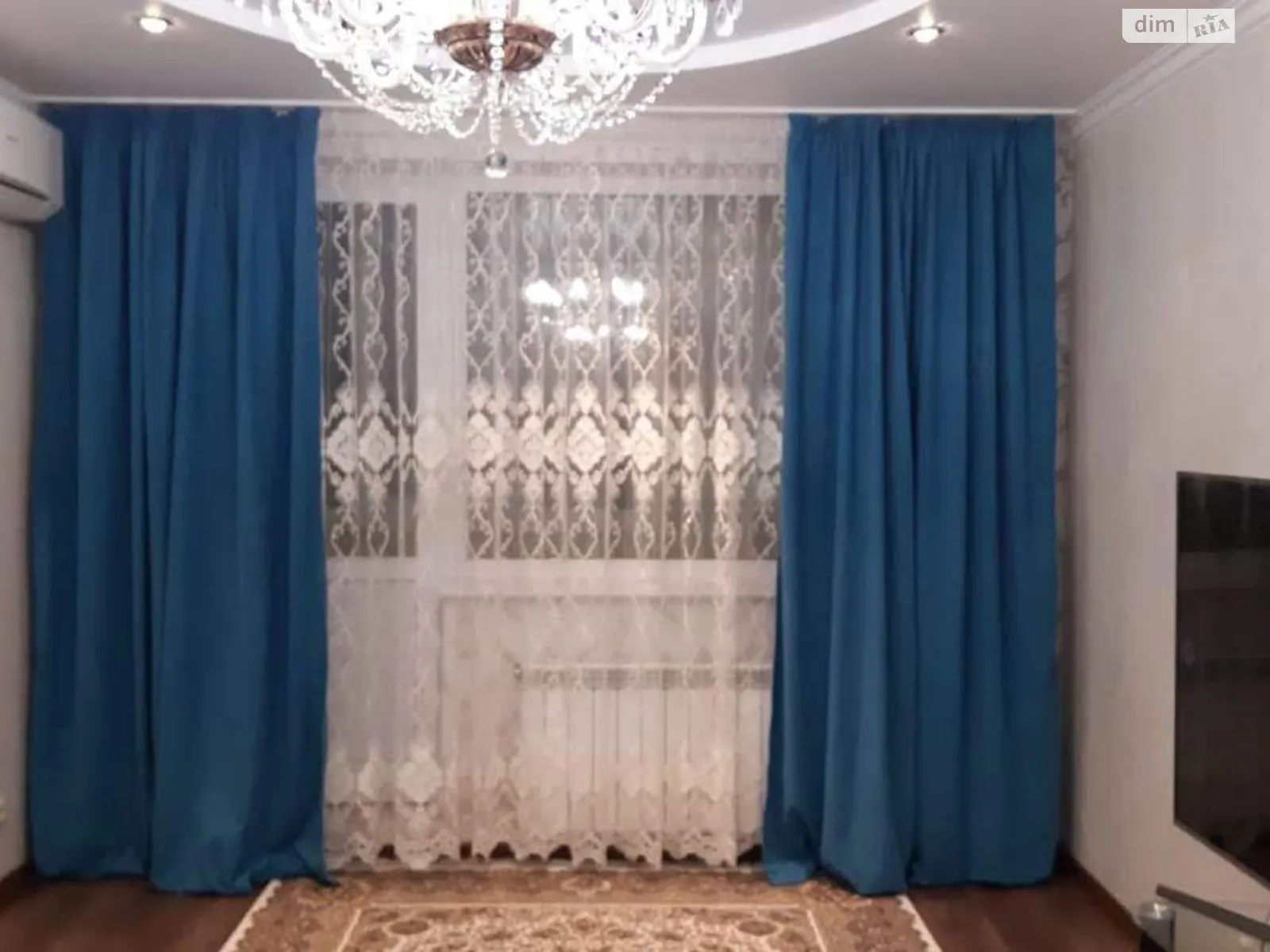 Продается 3-комнатная квартира 68 кв. м в Харькове, ул. Нескореных(Героев Труда), 10 - фото 1
