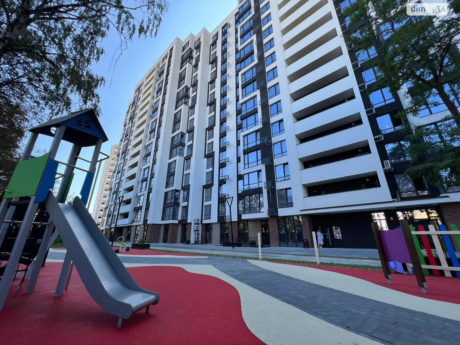Продается 2-комнатная квартира 73.4 кв. м в Ивано-Франковске, ул. Ленкавского, 34 корпус 12 - фото 1