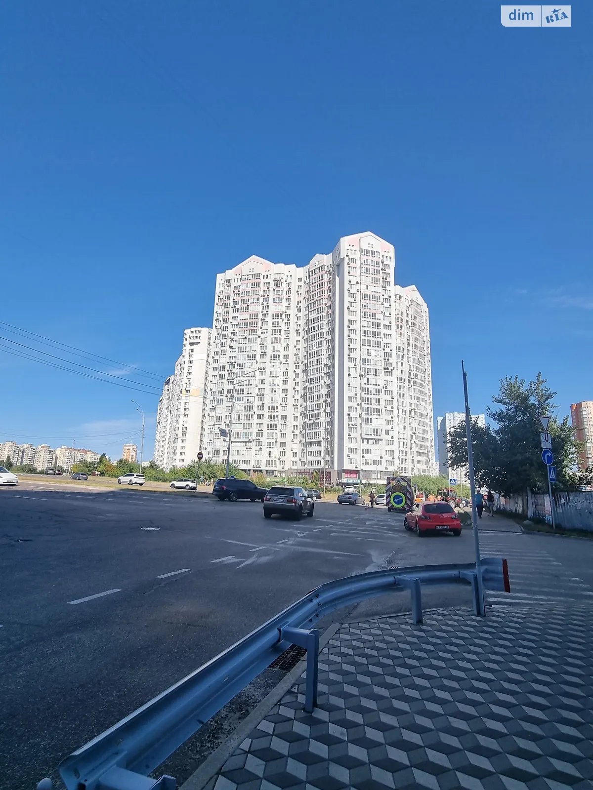 Продается помещения свободного назначения 144 кв. м в 20-этажном здании, цена: 300000 $ - фото 1