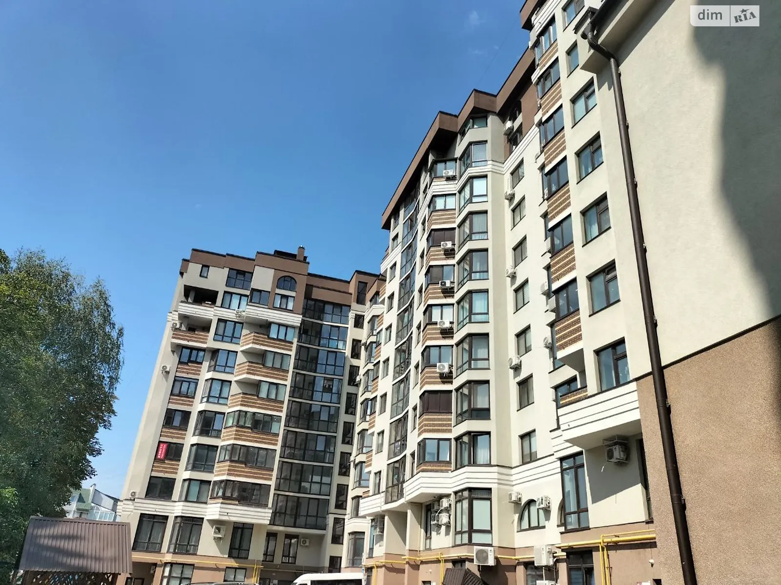 4-кімнатна квартира 160 кв. м у Тернополі, пл. Героїв Євромайдану, 9 - фото 1
