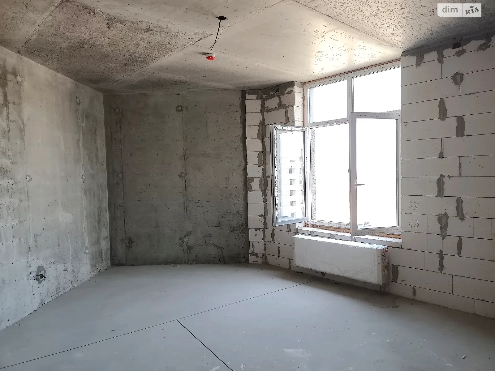 Продається 1-кімнатна квартира 48 кв. м у Києві, вул. Микільсько-Слобідська, 8 - фото 1