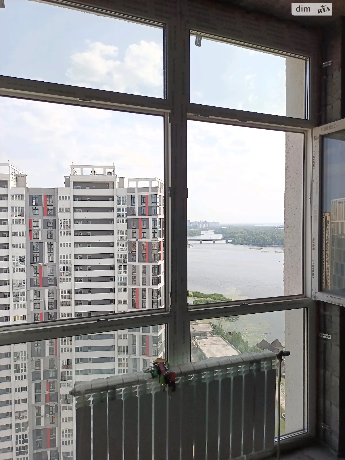 Продается 1-комнатная квартира 62 кв. м в Киеве, ул. Никольско-Слободская, 15 - фото 1