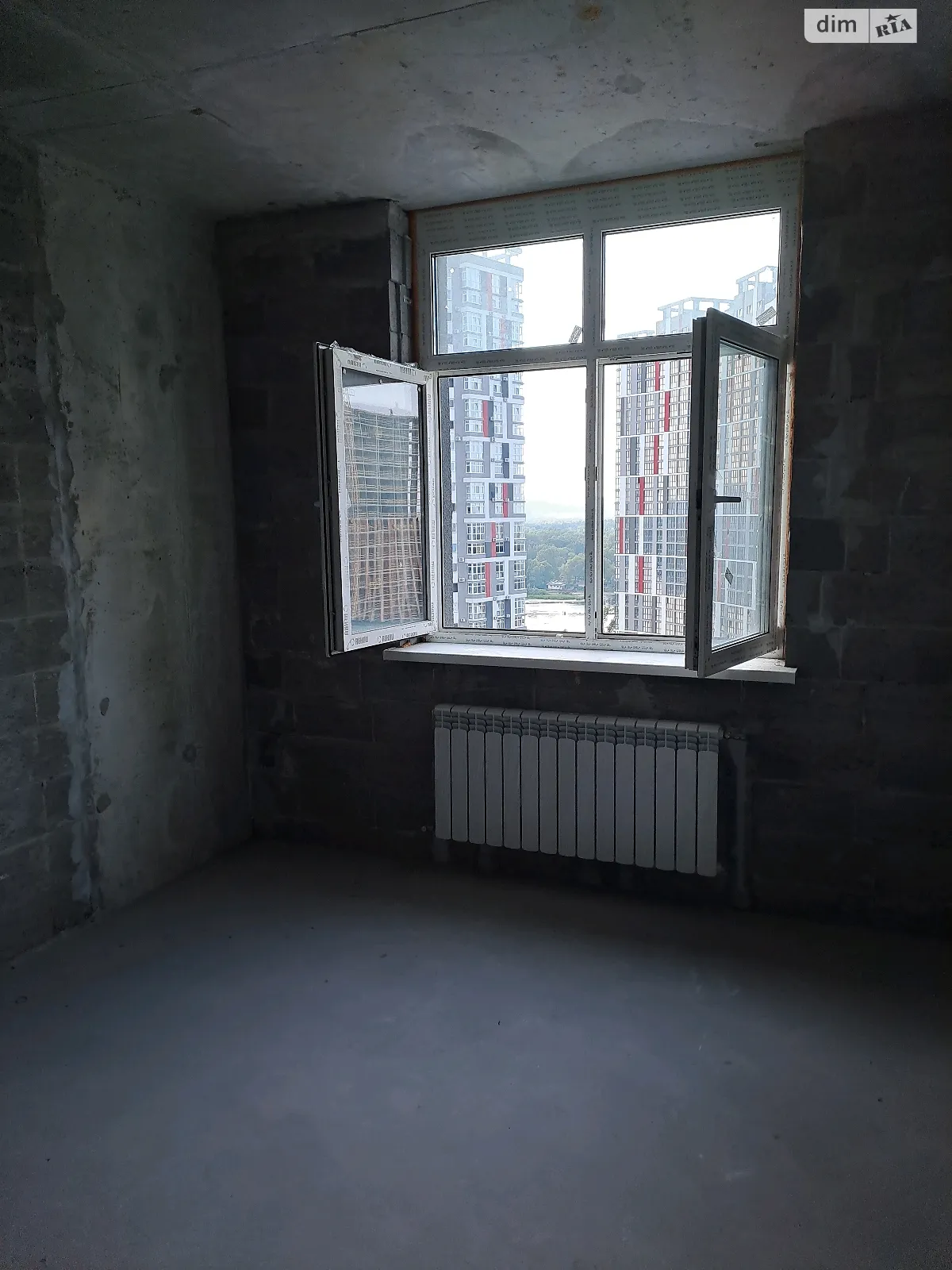 Продается 1-комнатная квартира 50 кв. м в Киеве, ул. Никольско-Слободская, 10 - фото 1