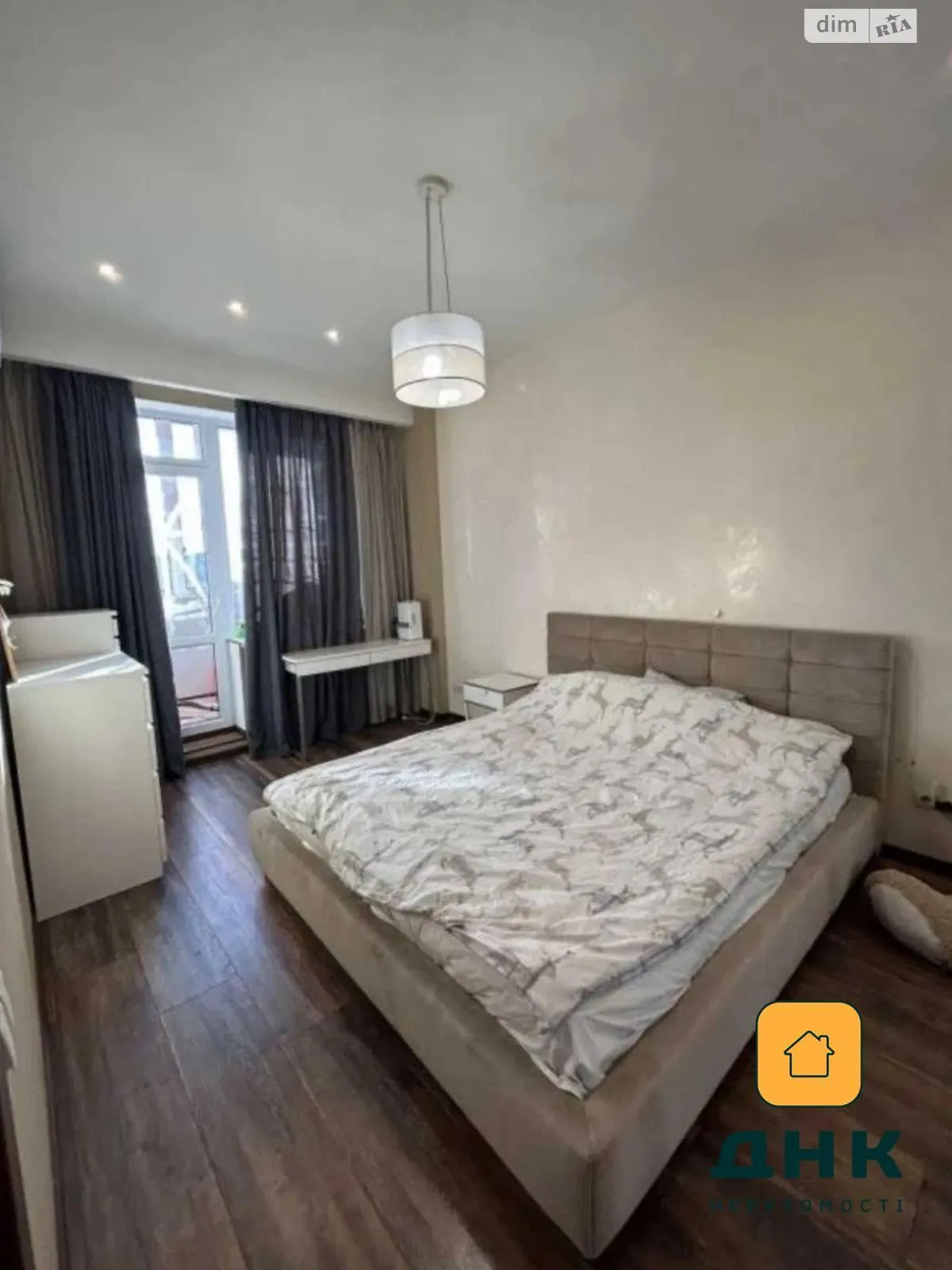 Продається 1-кімнатна квартира 59.8 кв. м у Одесі, вул. Армійська, 8Б - фото 1
