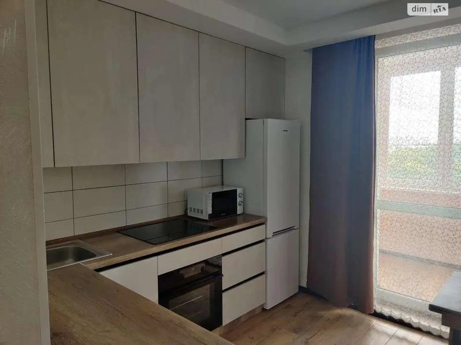 Продается 1-комнатная квартира 40 кв. м в Харькове, цена: 32000 $ - фото 1