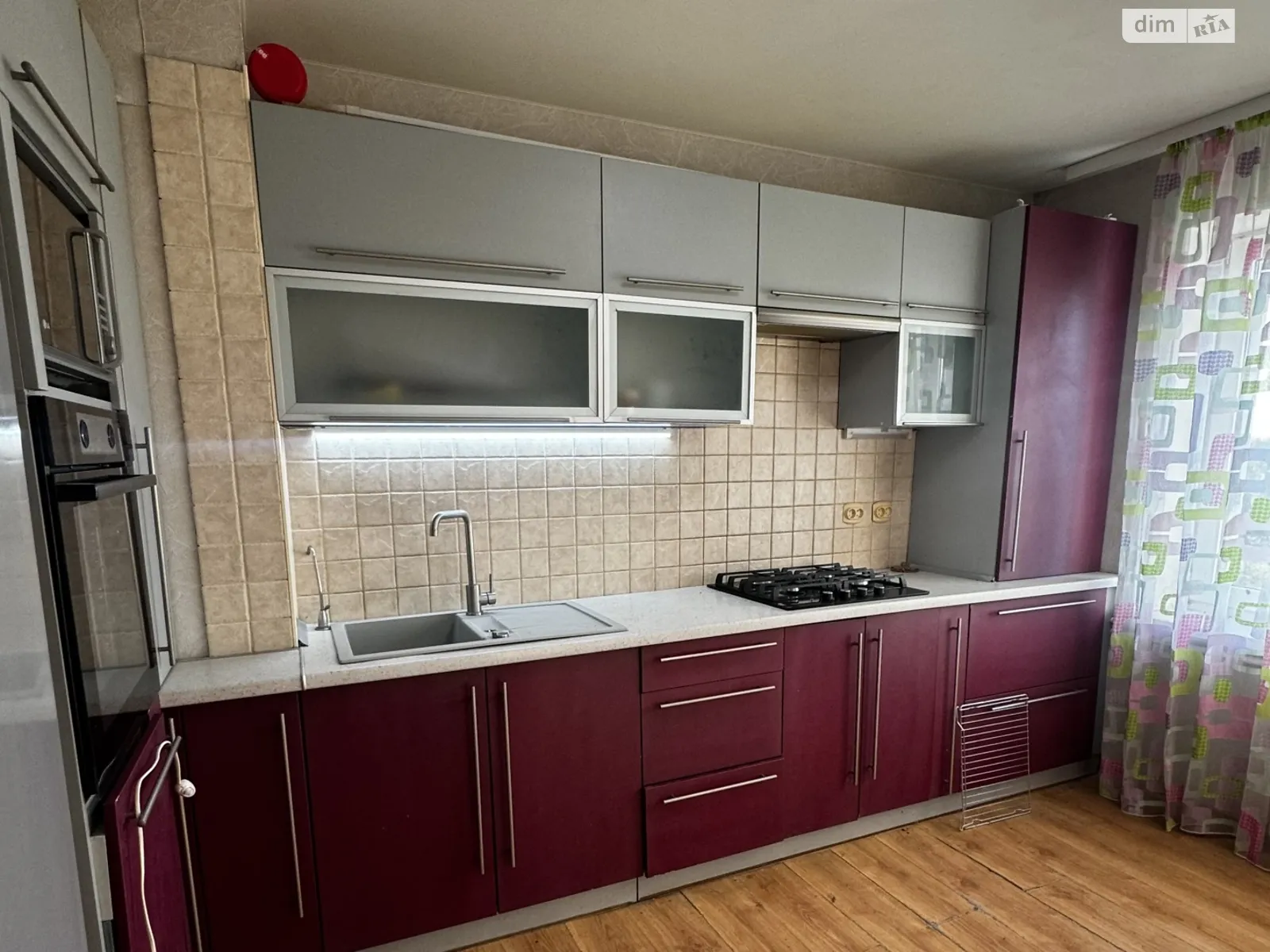 Продається 3-кімнатна квартира 64.8 кв. м у Дніпрі, цена: 50000 $ - фото 1