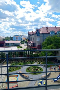 Продаж квартири, Івано-Франківськ, р‑н. Позитрон, Хмельницького Богдана вулиця, буд. 73А, кв. 16