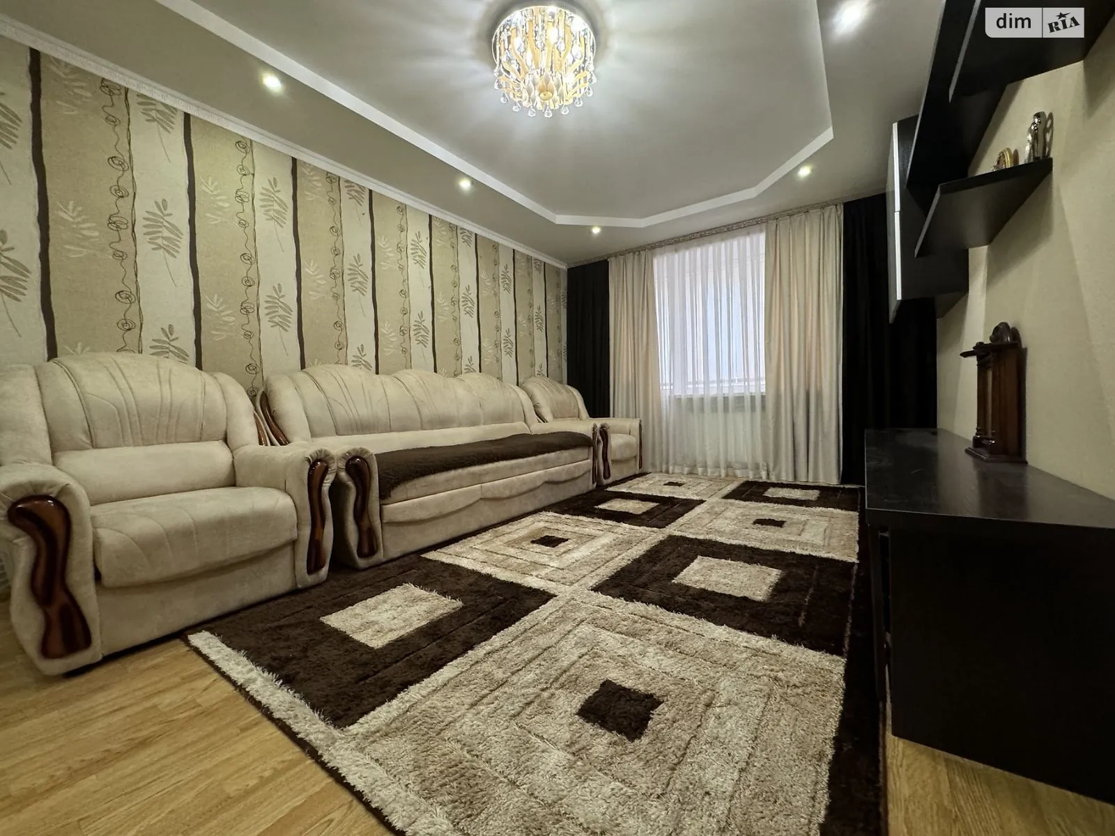 Продается 1-комнатная квартира 36 кв. м в Хмельницком, ул. Каменецкая, 259/2 - фото 1