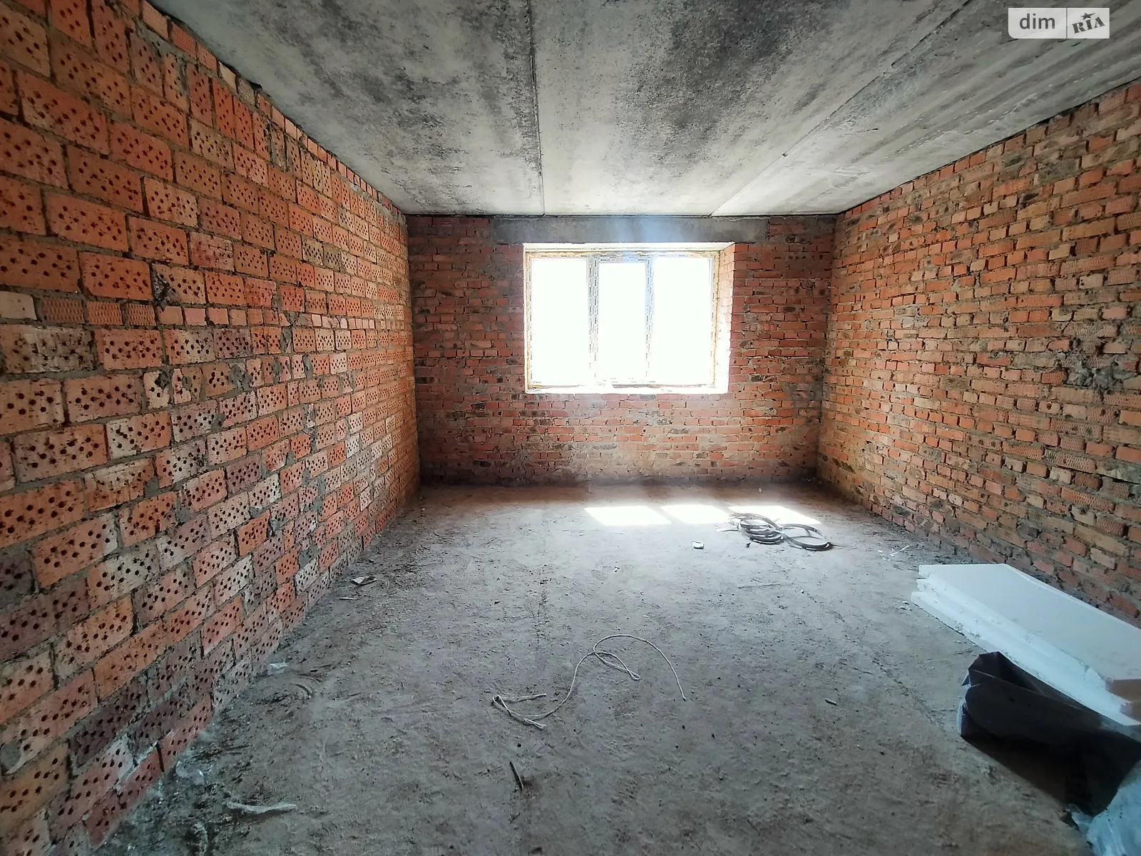 Продается 2-комнатная квартира 66 кв. м в Хмельницком, ул. Озерная, 6/2 - фото 1