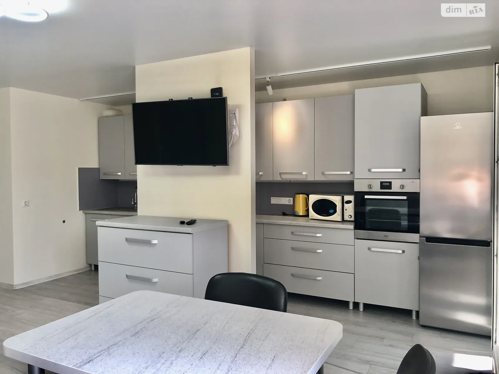 1-кімнатна квартира 42 кв. м у Тернополі, цена: 250 $ - фото 1