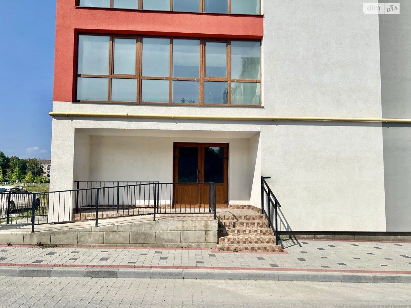 Продается помещения свободного назначения 106.8 кв. м в 8-этажном здании, цена: 60000 $ - фото 1