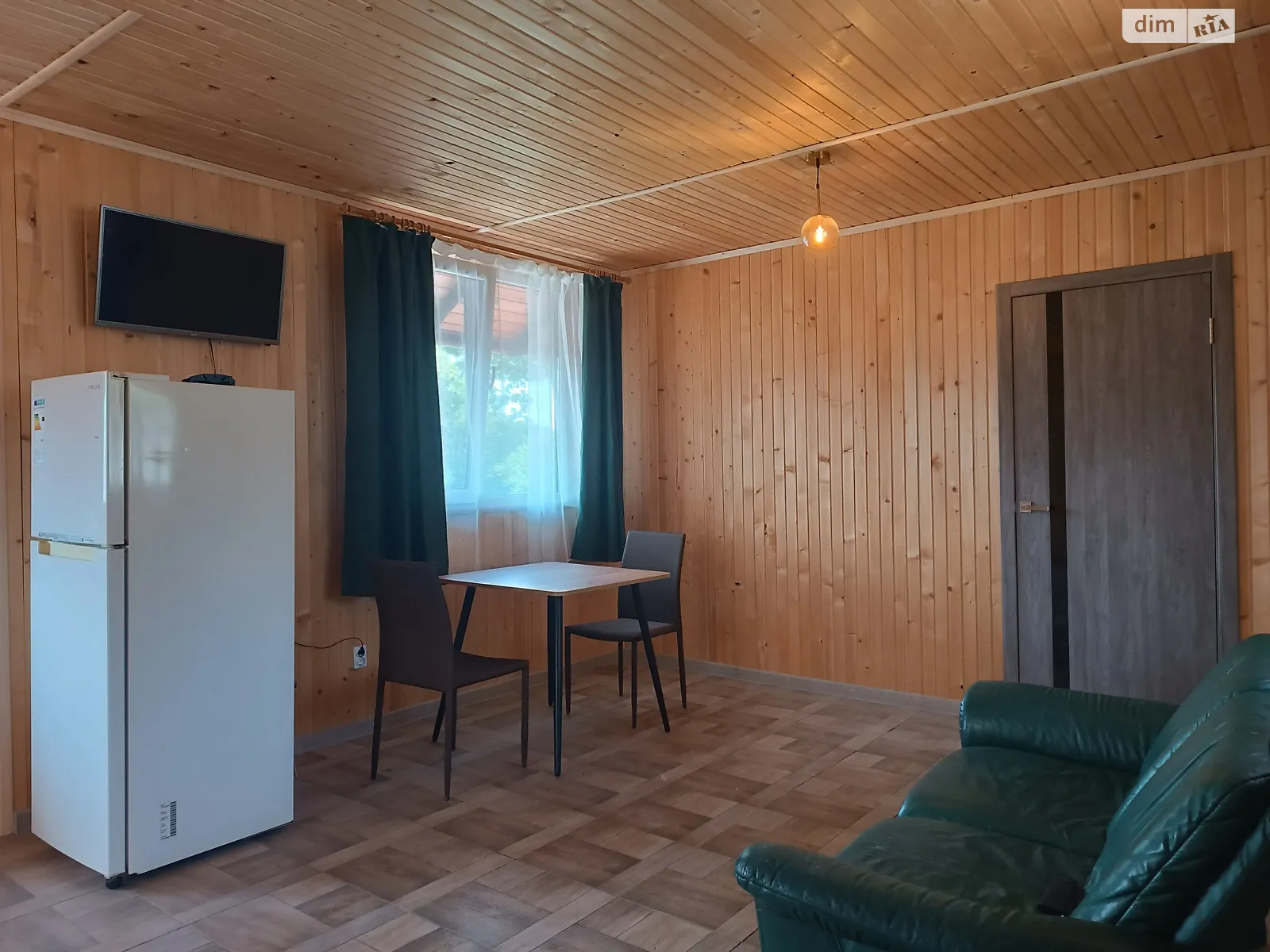 Сдается в аренду часть дома 57 кв. м с гаражом, цена: 250 $ - фото 1
