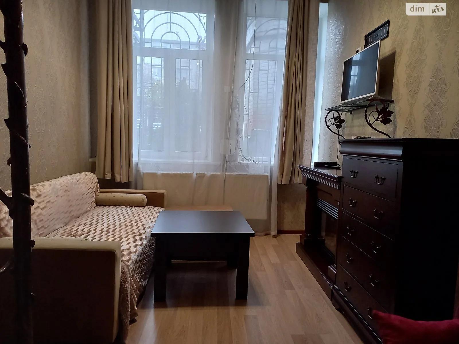 Продается 3-комнатная квартира 62 кв. м в Полтаве, ул. Юлиана Матвийчука(Пушкина) - фото 1