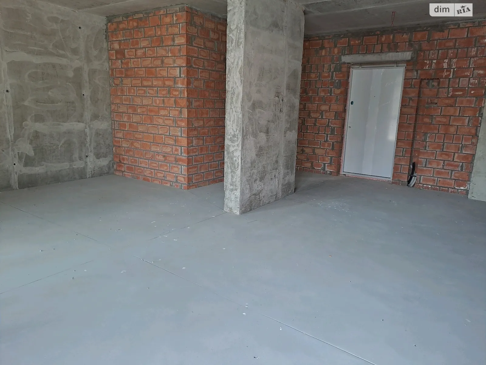 Продается 1-комнатная квартира 53 кв. м в Киеве, ул. Никольско-Слободская - фото 1
