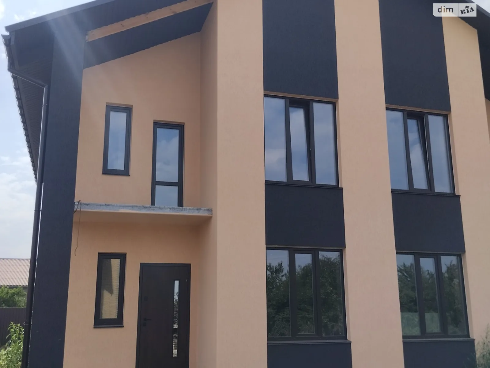 Продається частина будинку 95 кв. м з подвалом, цена: 54000 $ - фото 1