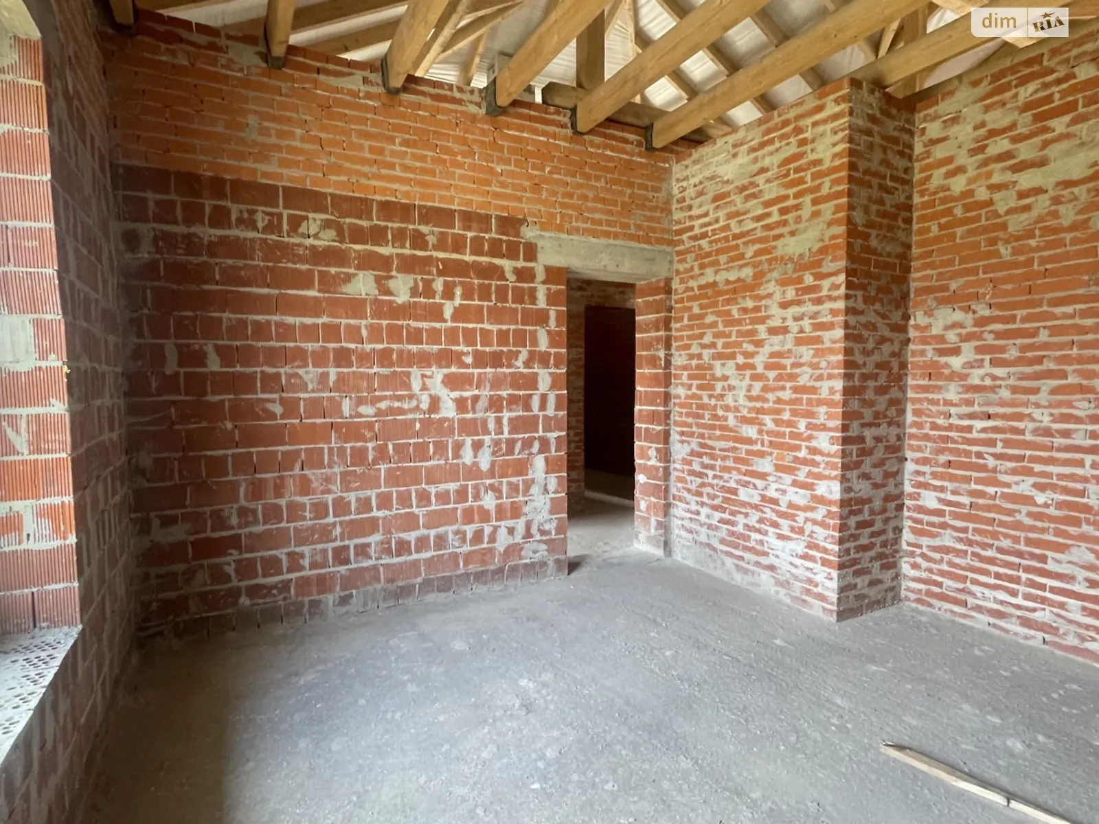 Продается одноэтажный дом 140 кв. м с камином, цена: 155000 $ - фото 1