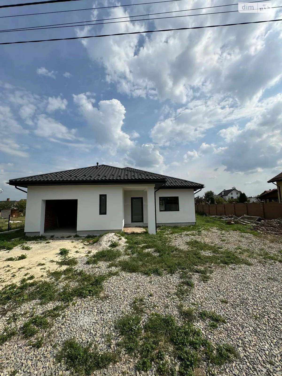 Продается одноэтажный дом 140 кв. м с баней/сауной, цена: 155000 $ - фото 1