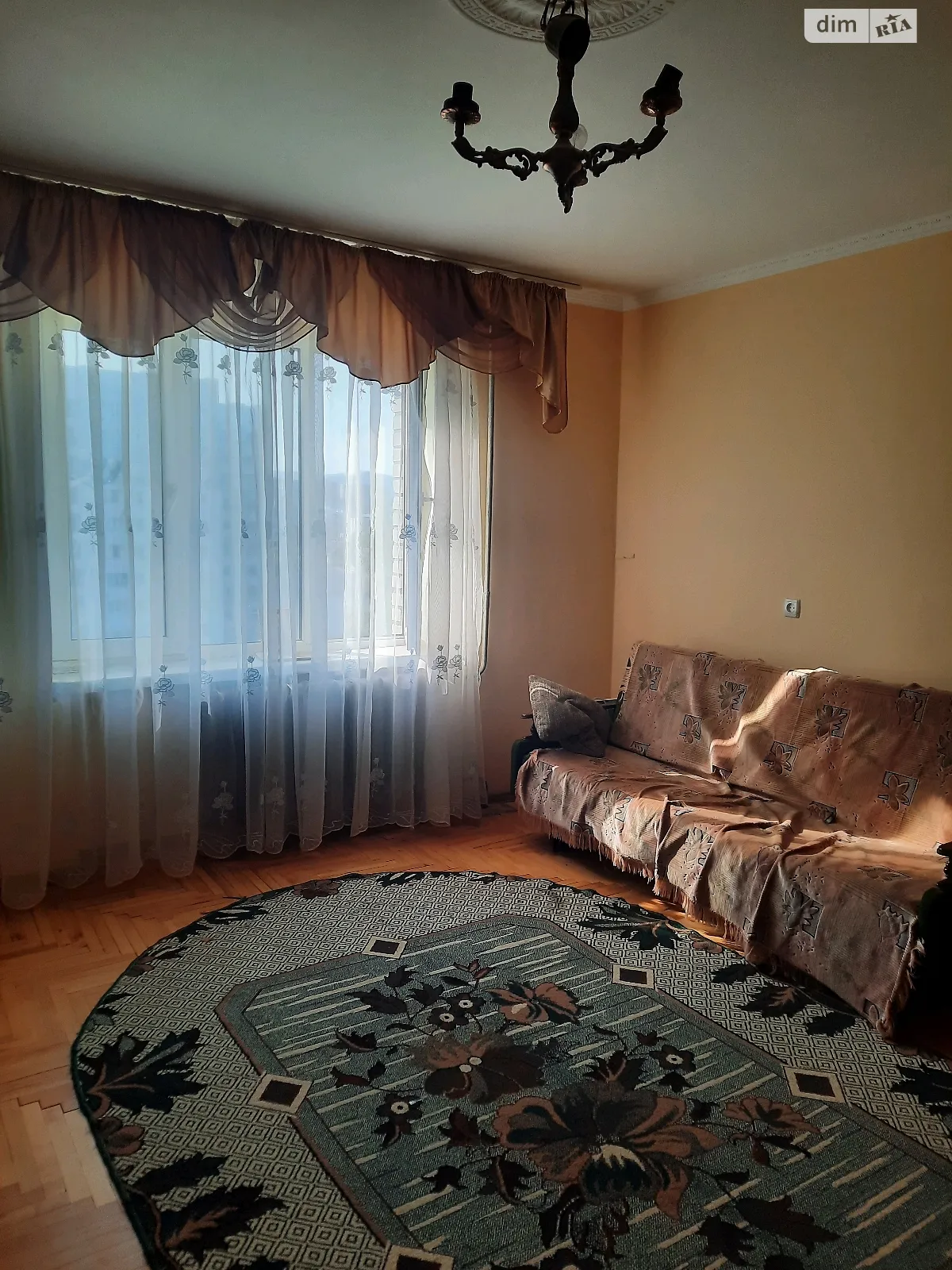 Продается 2-комнатная квартира 48.8 кв. м в Бориславе, ул. 600-летия Борислава, 12 - фото 1