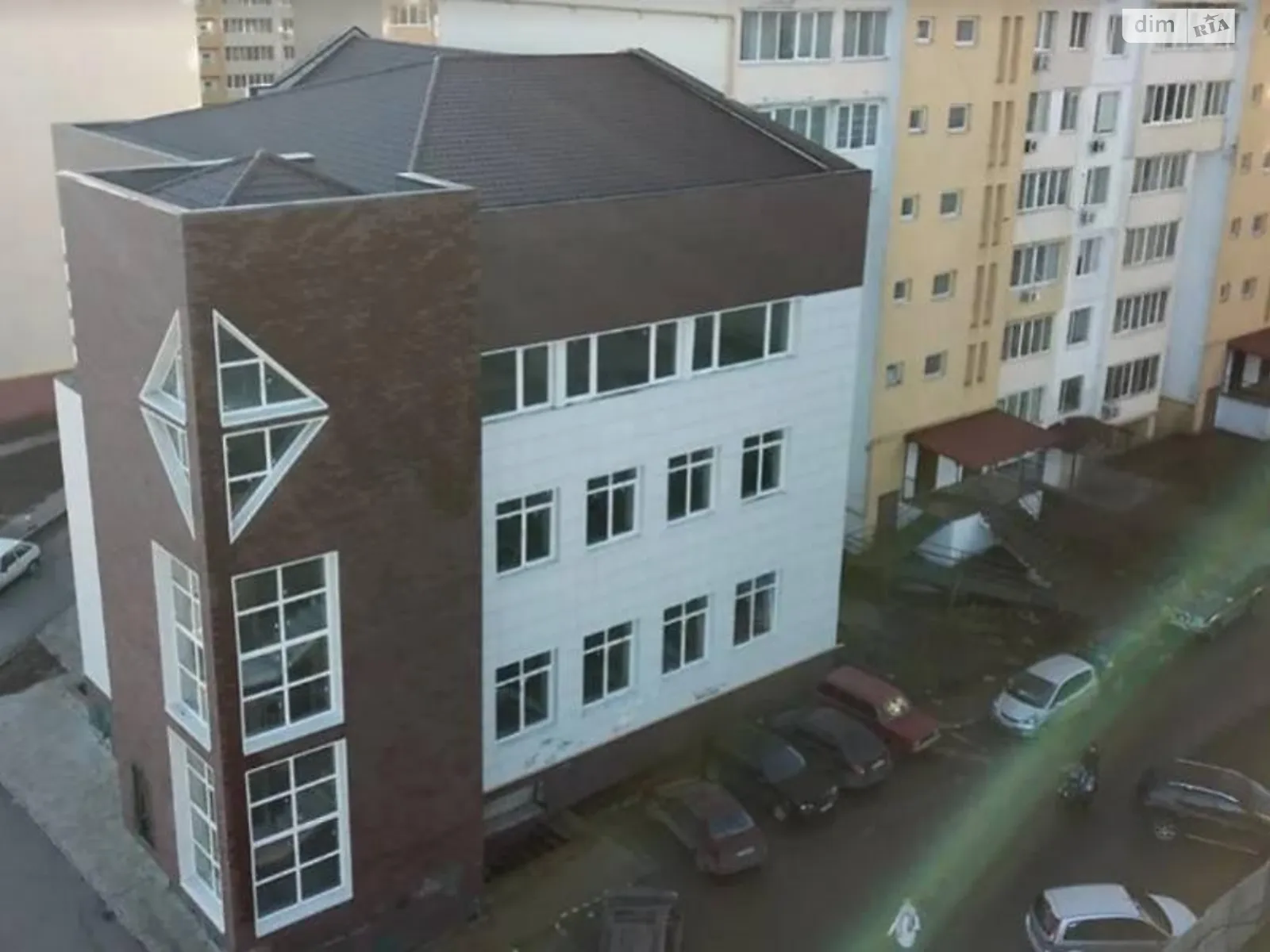 Продається приміщення вільного призначення 285 кв. м в 3-поверховій будівлі, цена: 280000 $ - фото 1
