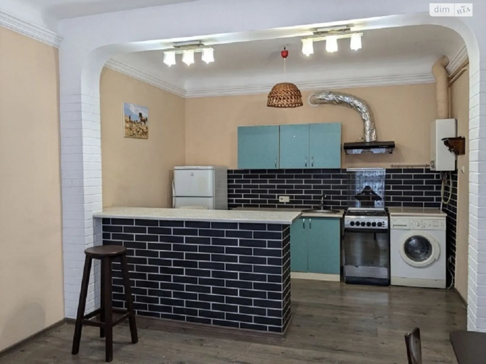 Продается 1-комнатная квартира 29.1 кв. м в Одессе, ул. Утесова - фото 1
