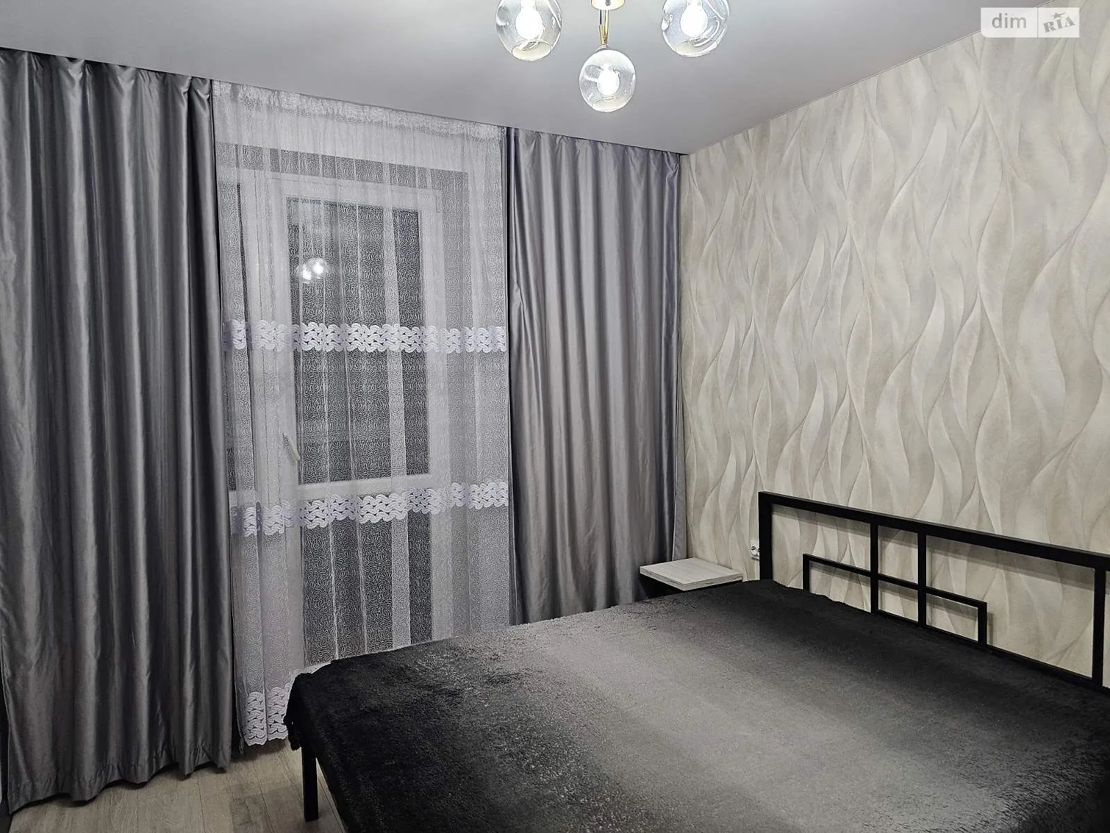 Продается 1-комнатная квартира 43 кв. м в Харькове, ул. Заливная, 2 - фото 1