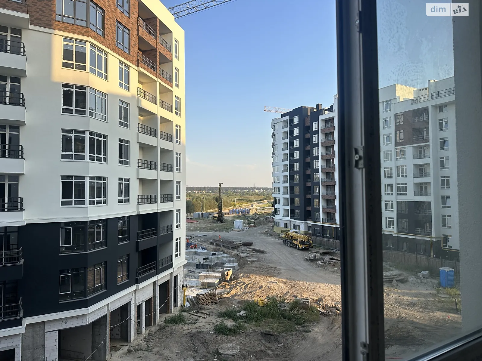 Продается 2-комнатная квартира 72 кв. м в Ирпене, ул. Ольги Кобылянской(Достоевского), 1В/5 - фото 1
