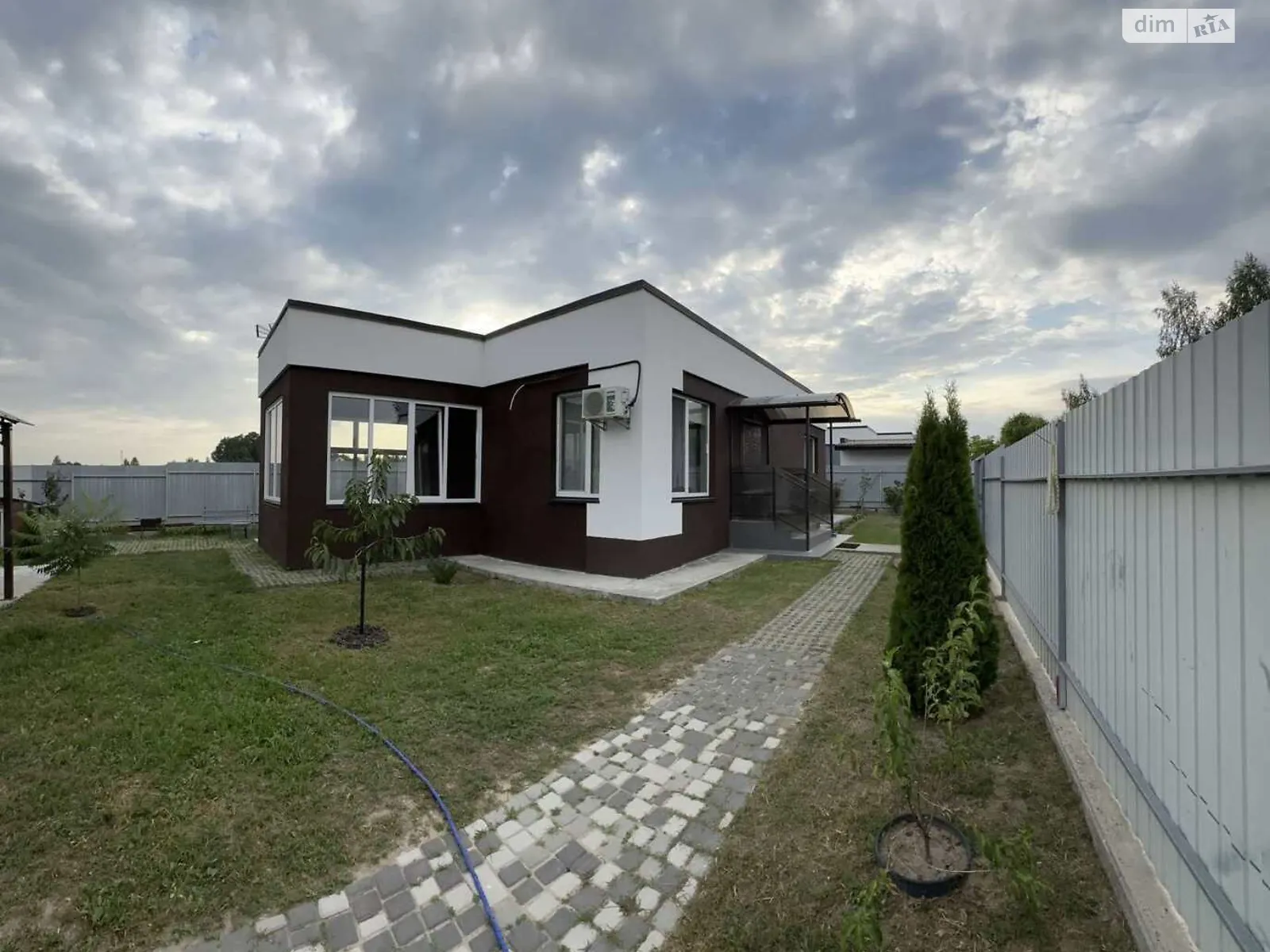 Продается одноэтажный дом 68.6 кв. м с балконом, цена: 88000 $ - фото 1