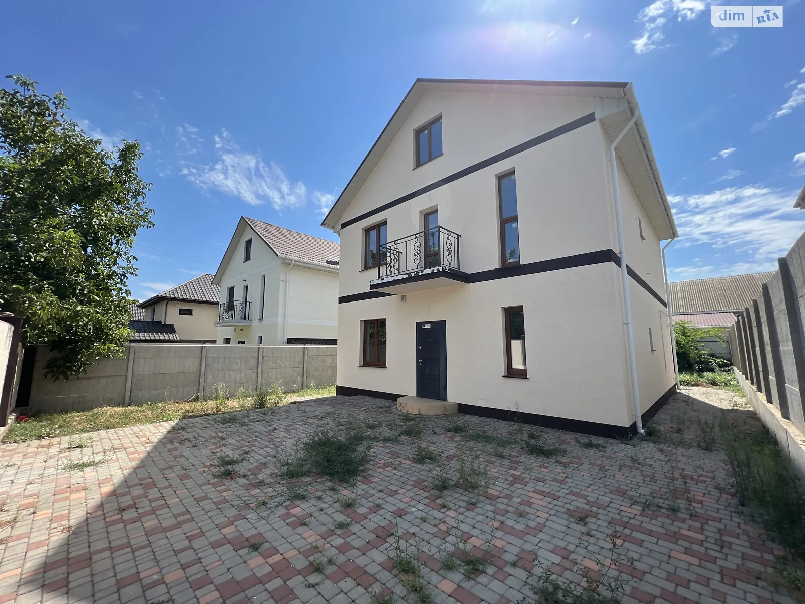 Продається будинок 2 поверховий 150 кв. м з каміном, цена: 150000 $ - фото 1