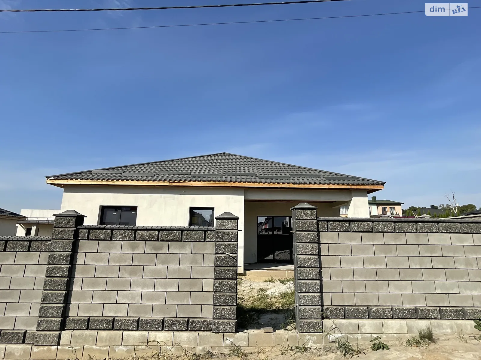 Продается одноэтажный дом 110 кв. м с баней/сауной, цена: 82000 $ - фото 1