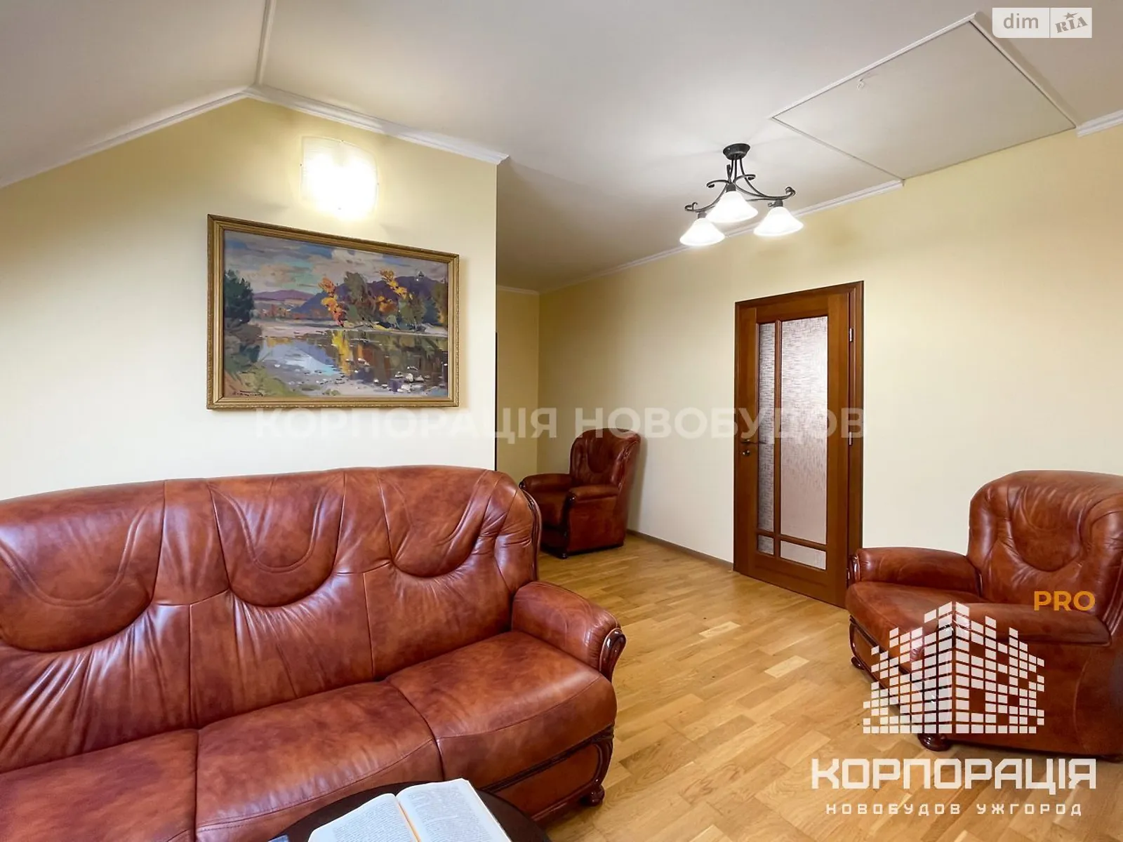 Продается дом на 2 этажа 336.94 кв. м с бассейном - фото 2