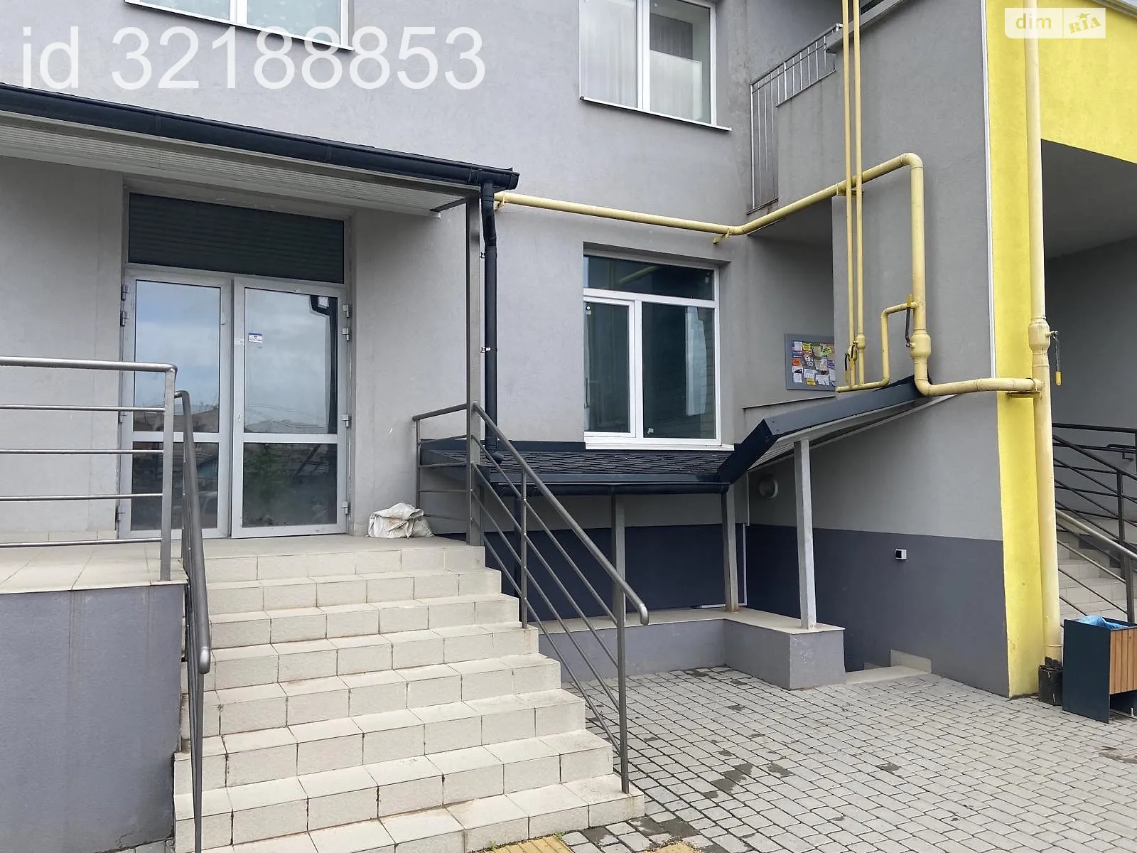 Продається приміщення вільного призначення 108 кв. м в 10-поверховій будівлі, цена: 135000 $ - фото 1