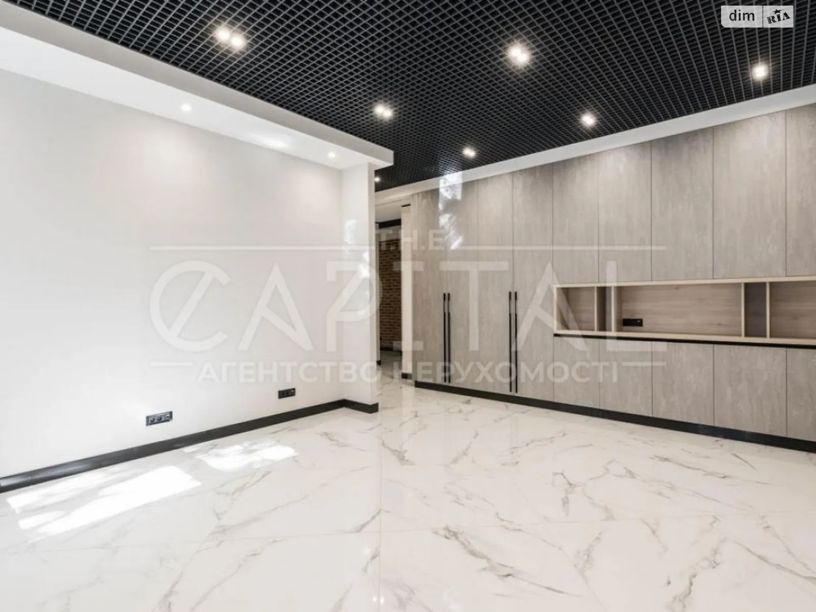 Здається в оренду офіс 161 кв. м в бізнес-центрі, цена: 4000 $ - фото 1