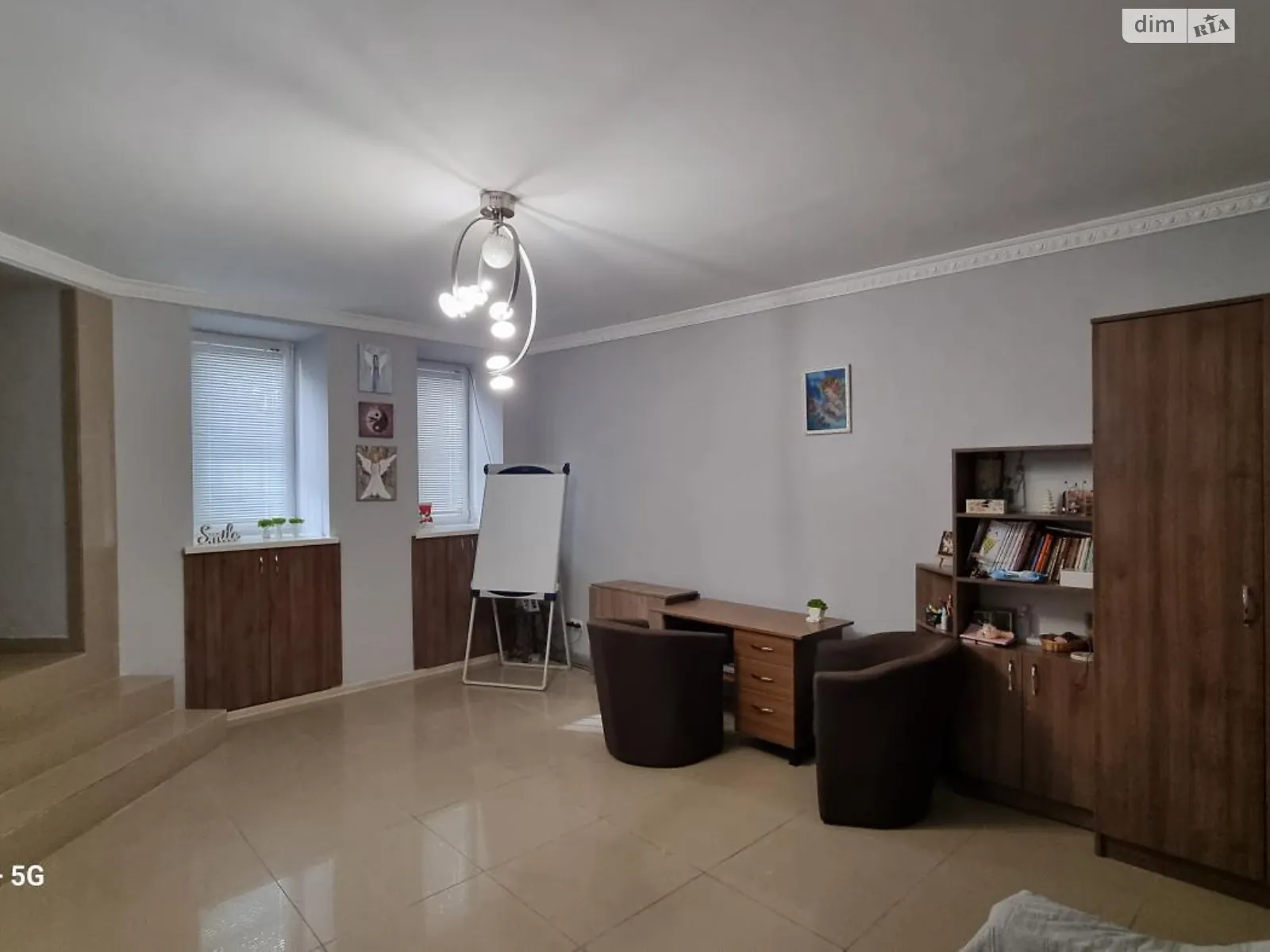 Продается помещения свободного назначения 27 кв. м в 3-этажном здании, цена: 43000 $ - фото 1