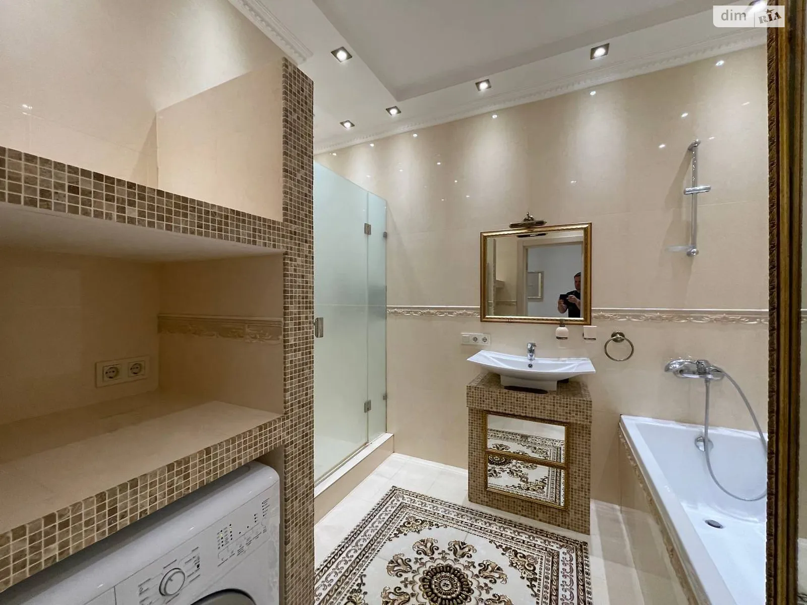 Продается 3-комнатная квартира 113.8 кв. м в Одессе, ул. Балковская, 22А/6 - фото 1