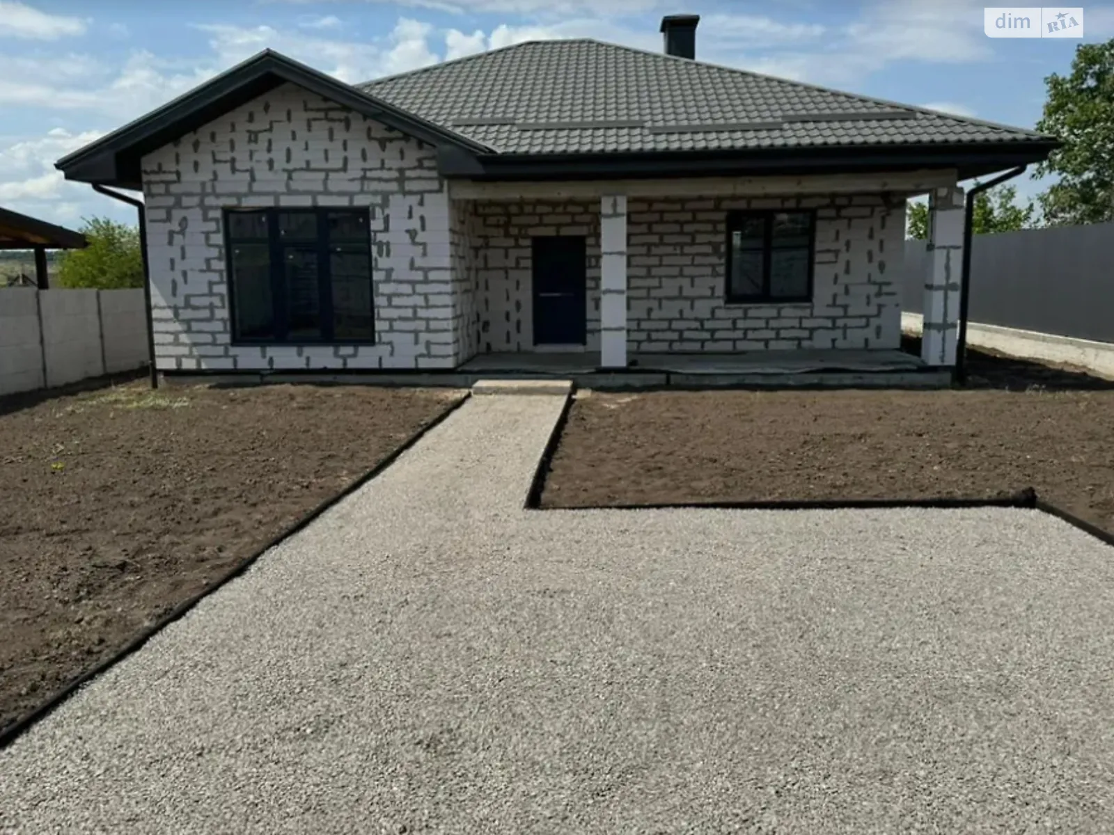 Продається одноповерховий будинок 142 кв. м з меблями, цена: 89000 $ - фото 1