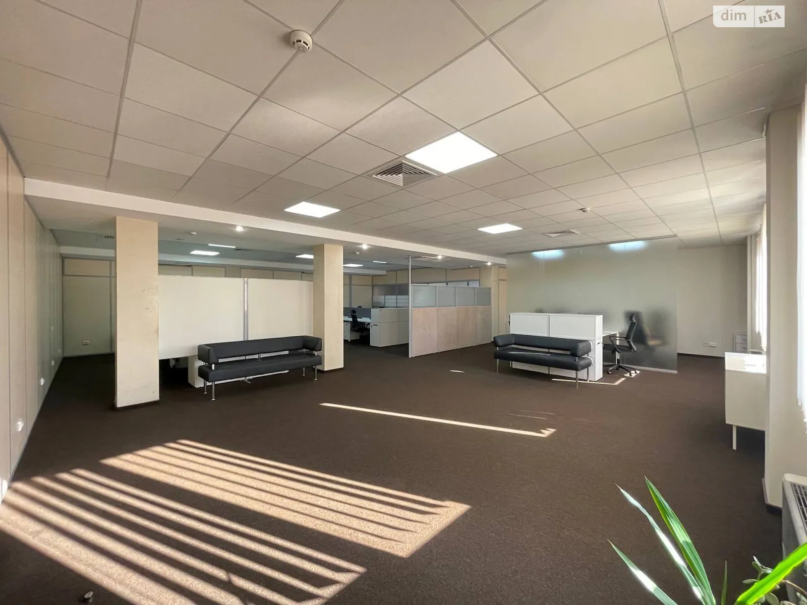 Здається в оренду офіс 160 кв. м в бізнес-центрі, цена: 32000 грн - фото 1